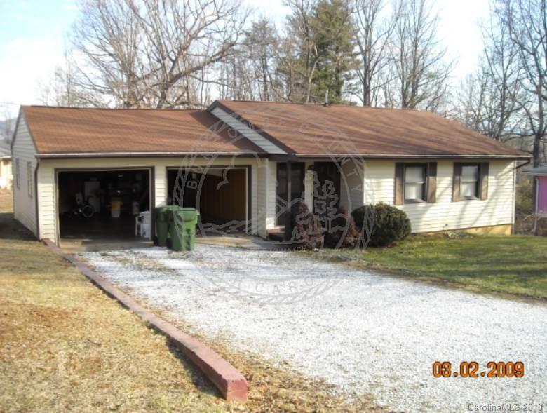 2 Carver Court Asheville NC 28803