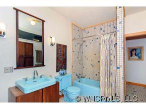 121 Stoney Fork Road Barnardsville NC 28709