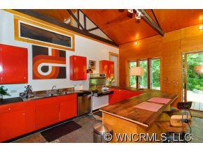 121 Stoney Fork Road Barnardsville NC 28709