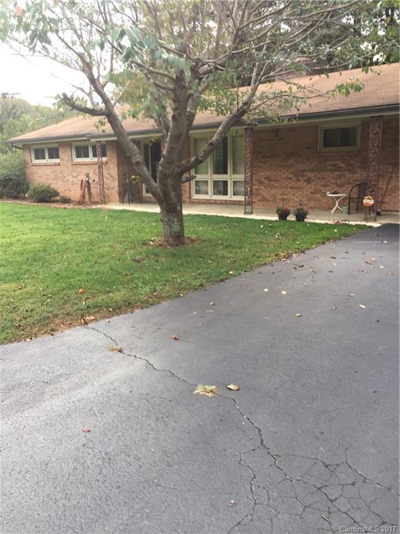 140 Smathers Street Clyde NC 28721