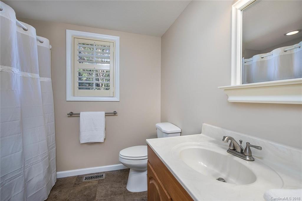 59 Surrey Run Asheville NC 28803