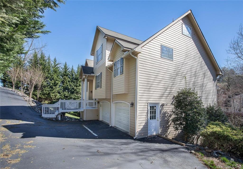 59 Surrey Run Asheville NC 28803