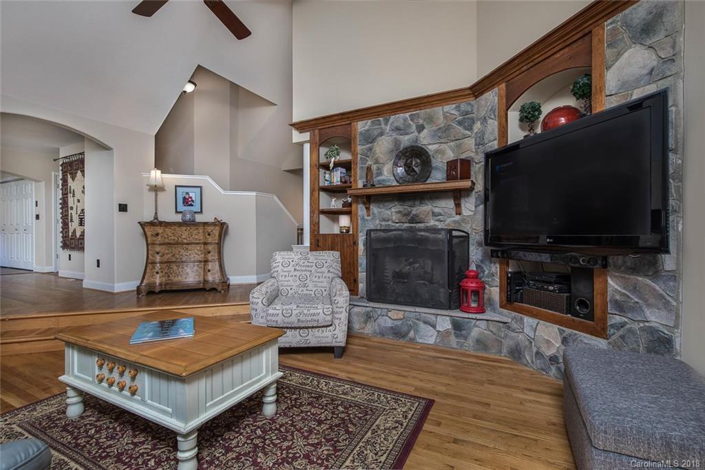 59 Surrey Run Asheville NC 28803