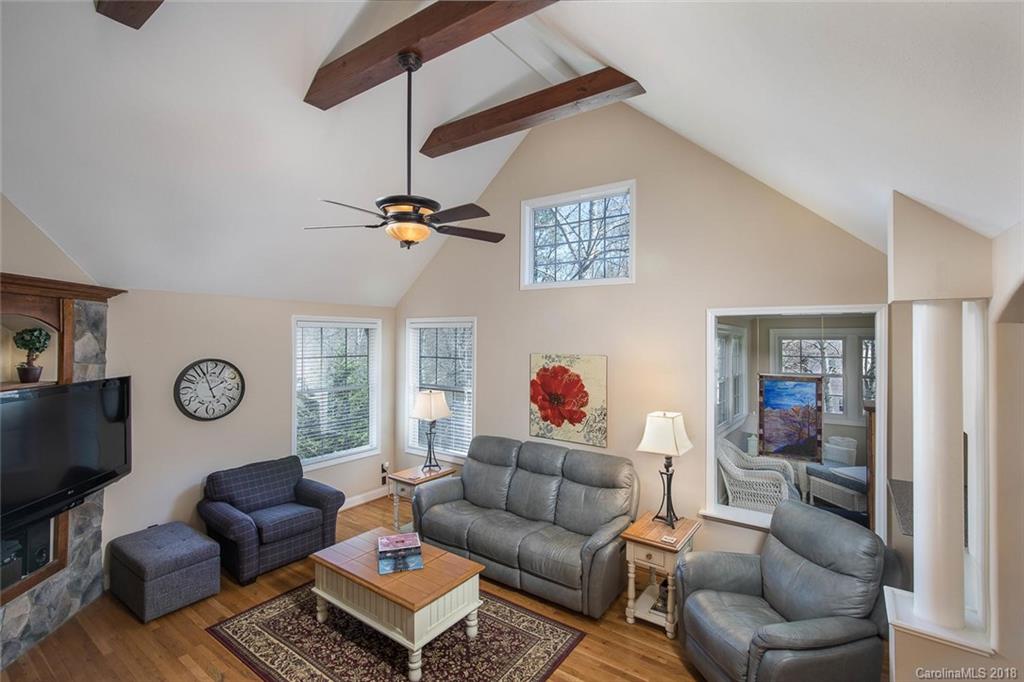 59 Surrey Run Asheville NC 28803