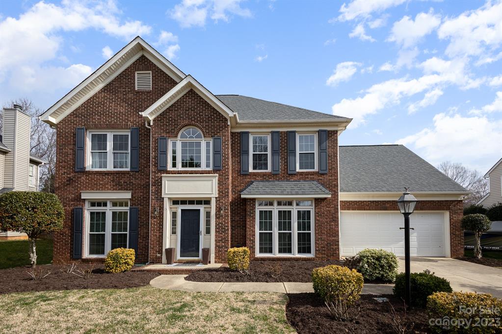 1625 Ivy Bluff Way Matthews NC 28105