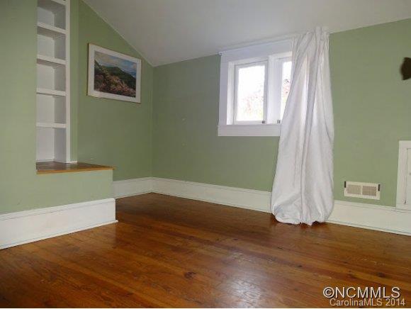 25 North Street Asheville NC 28801