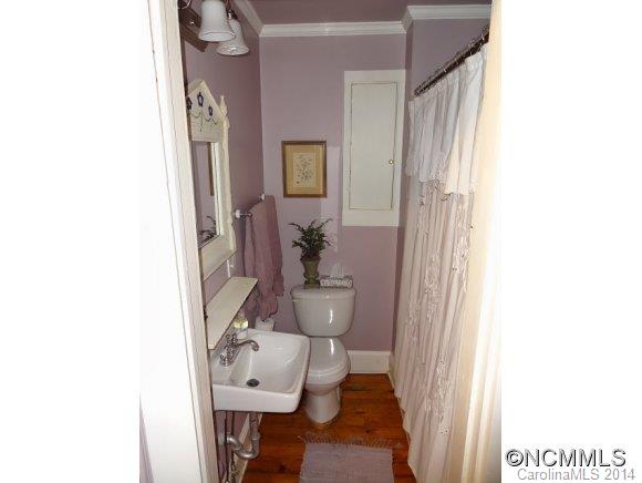 25 North Street Asheville NC 28801