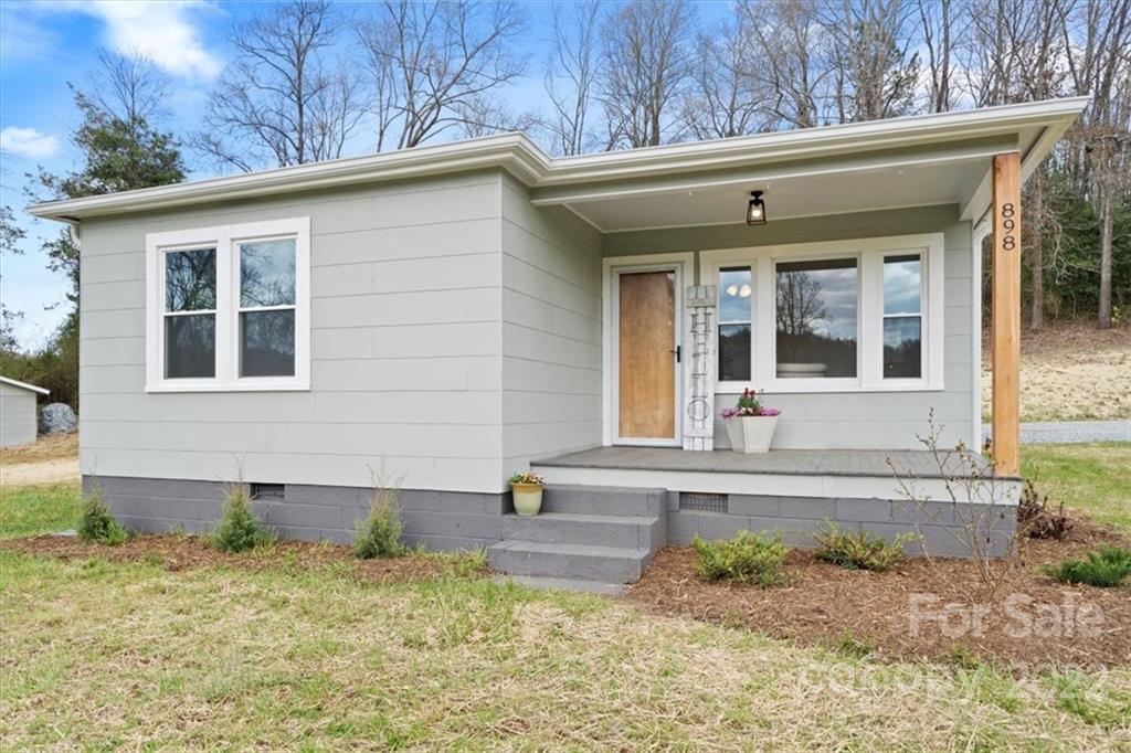 898 Old Nc 90 Taylorsville NC 28681