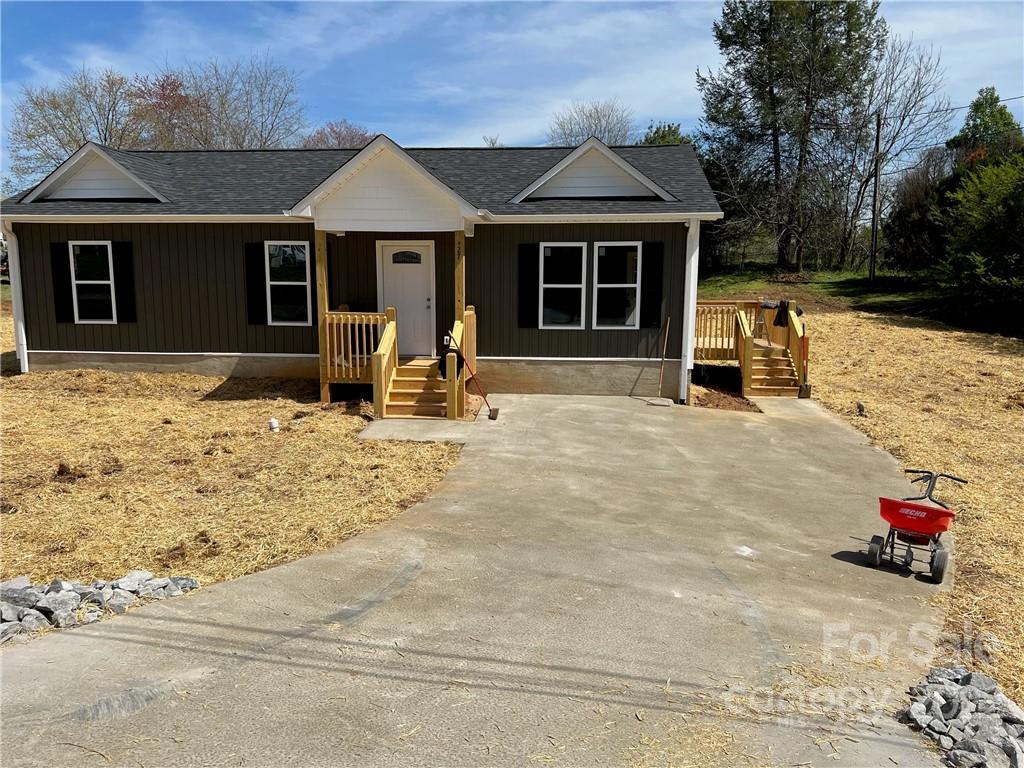 27 Bumgarner Road Granite Falls NC 28630