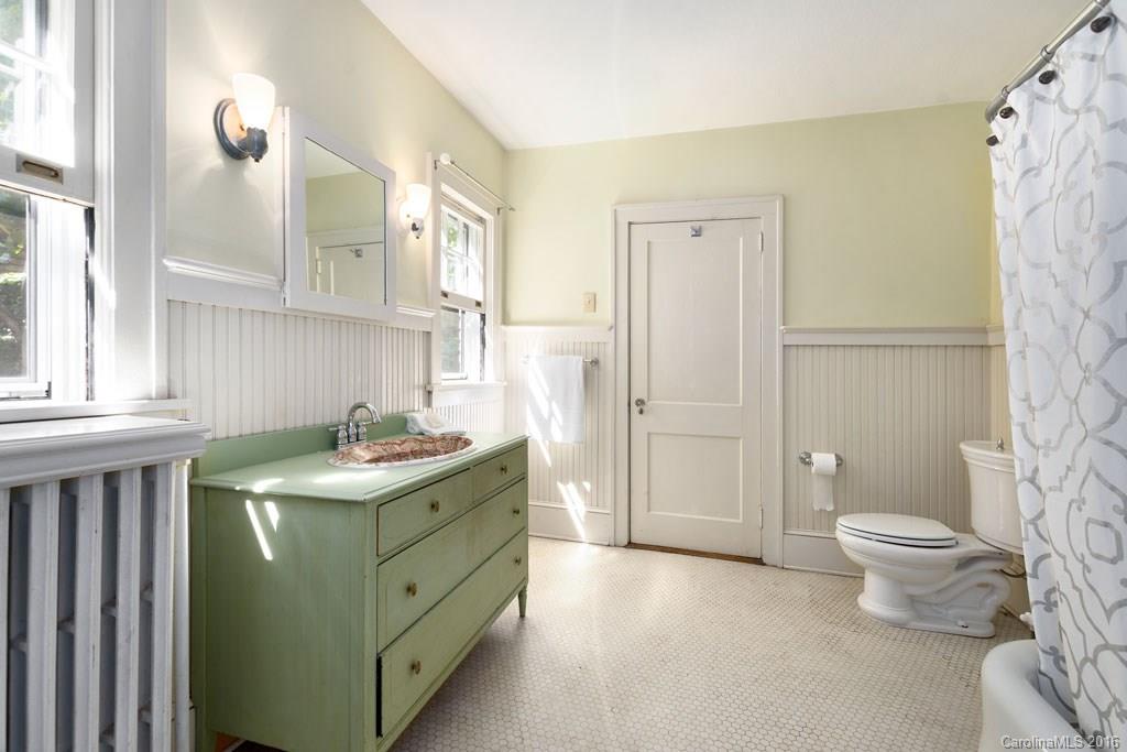 208 Cumberland Avenue Asheville NC 28801