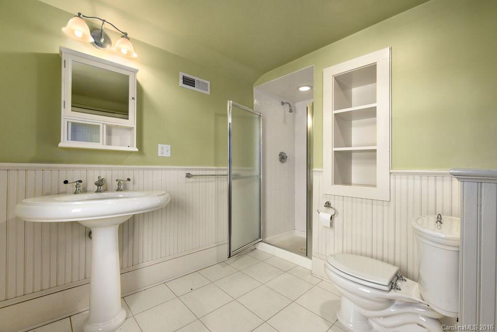 208 Cumberland Avenue Asheville NC 28801