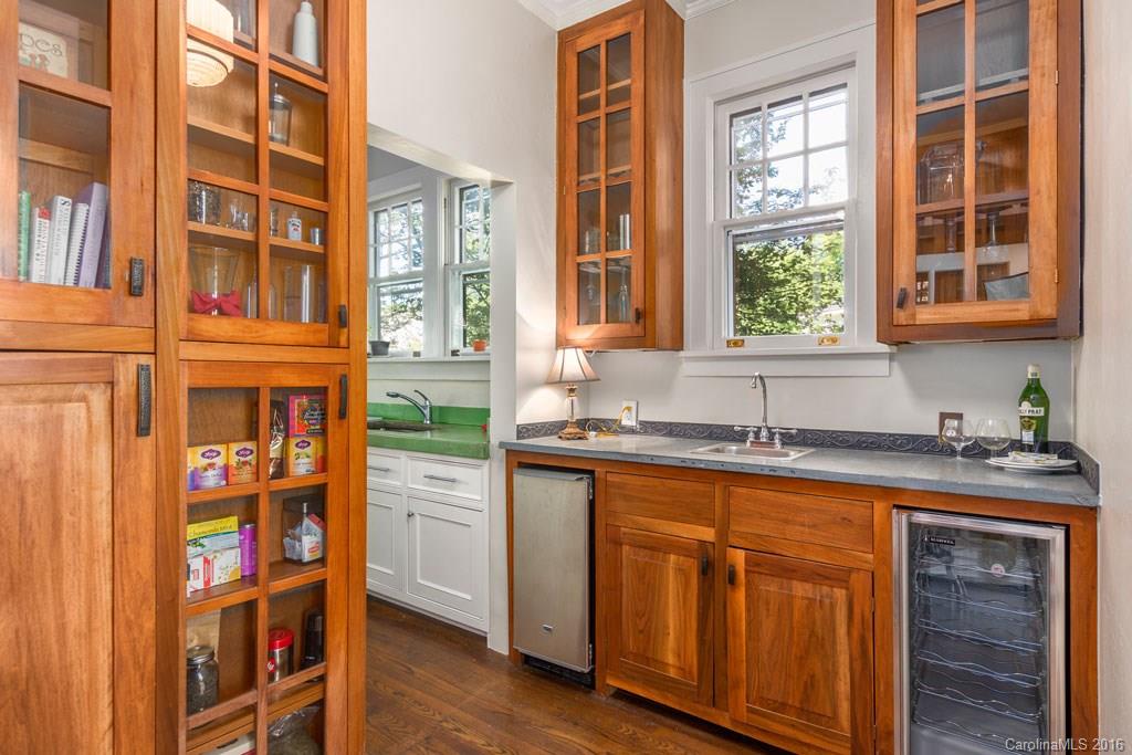 208 Cumberland Avenue Asheville NC 28801