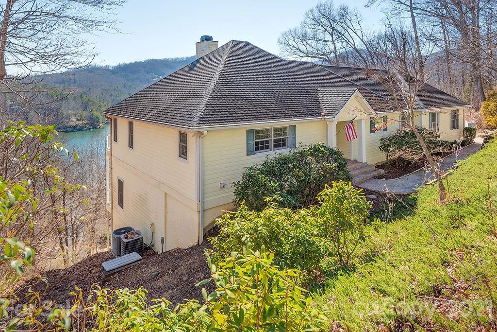 239 Sugarbush Point Lake Lure NC 28746