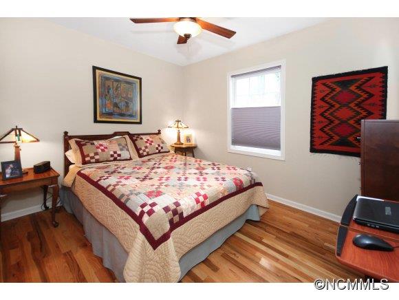 2 Bassett Road Asheville NC 28804