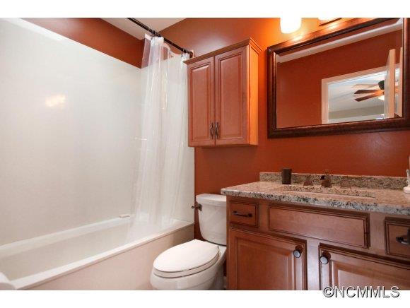 2 Bassett Road Asheville NC 28804