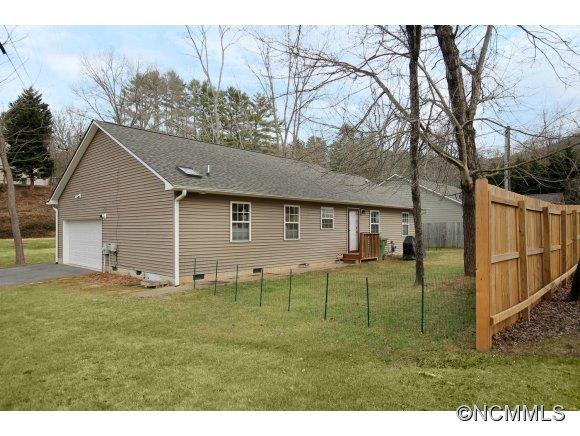 2 Bassett Road Asheville NC 28804