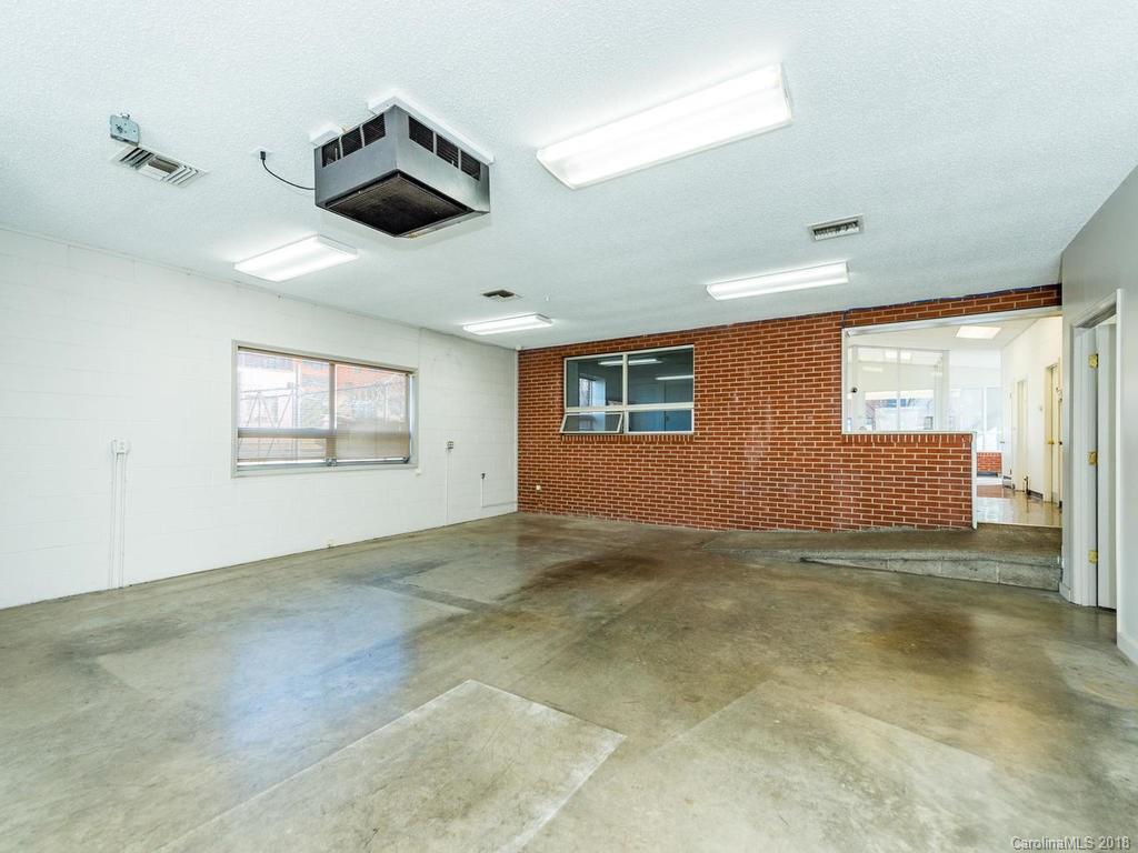 135 Coxe Avenue Asheville NC 28801