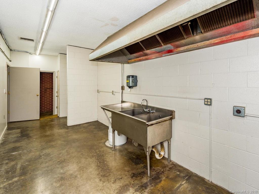 135 Coxe Avenue Asheville NC 28801