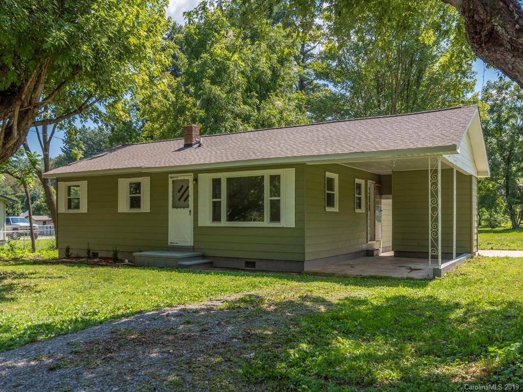 1611 Allens Creek Road Waynesville NC 28786