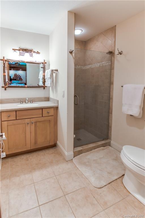 40 Chinquapin Drive Mills River NC 28759