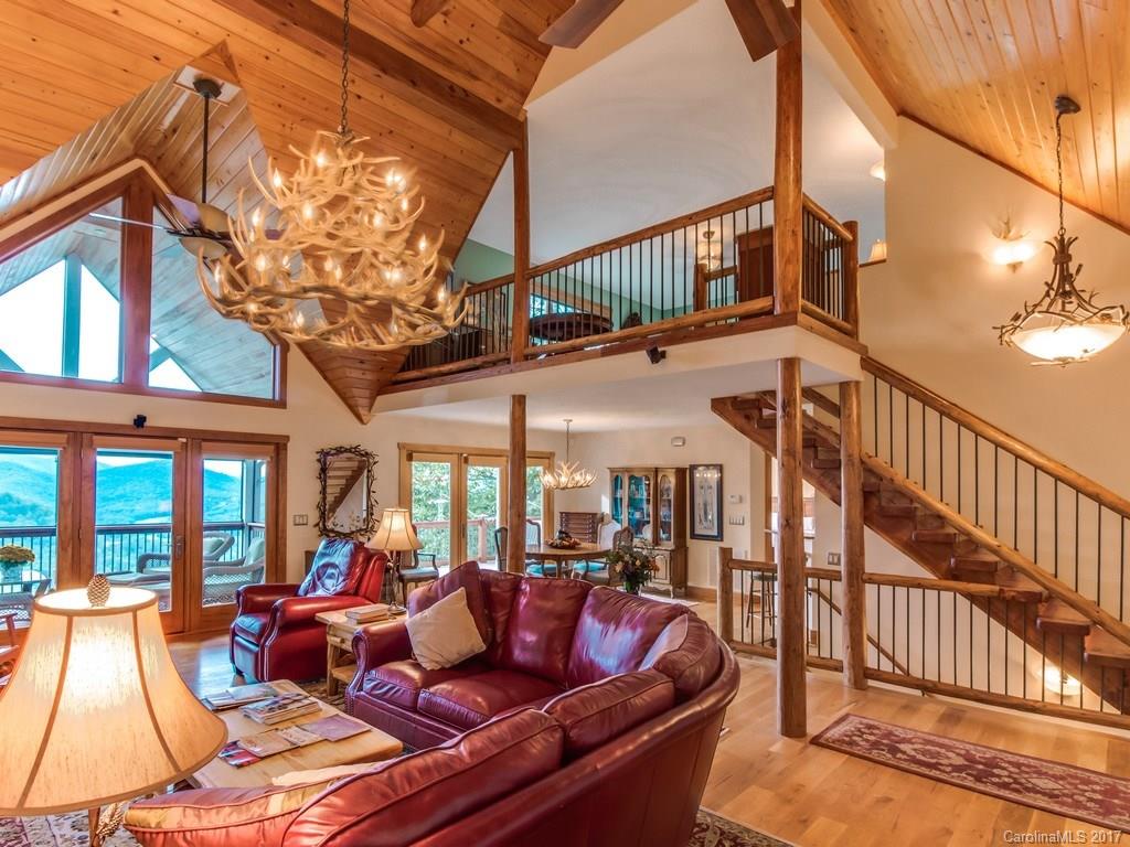 40 Chinquapin Drive Mills River NC 28759