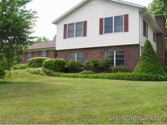 68 Bill Allen Branch Road Burnsville NC 28714