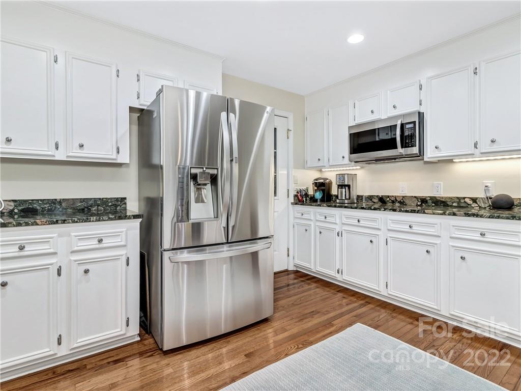 2 Amherst Road Asheville NC 28803