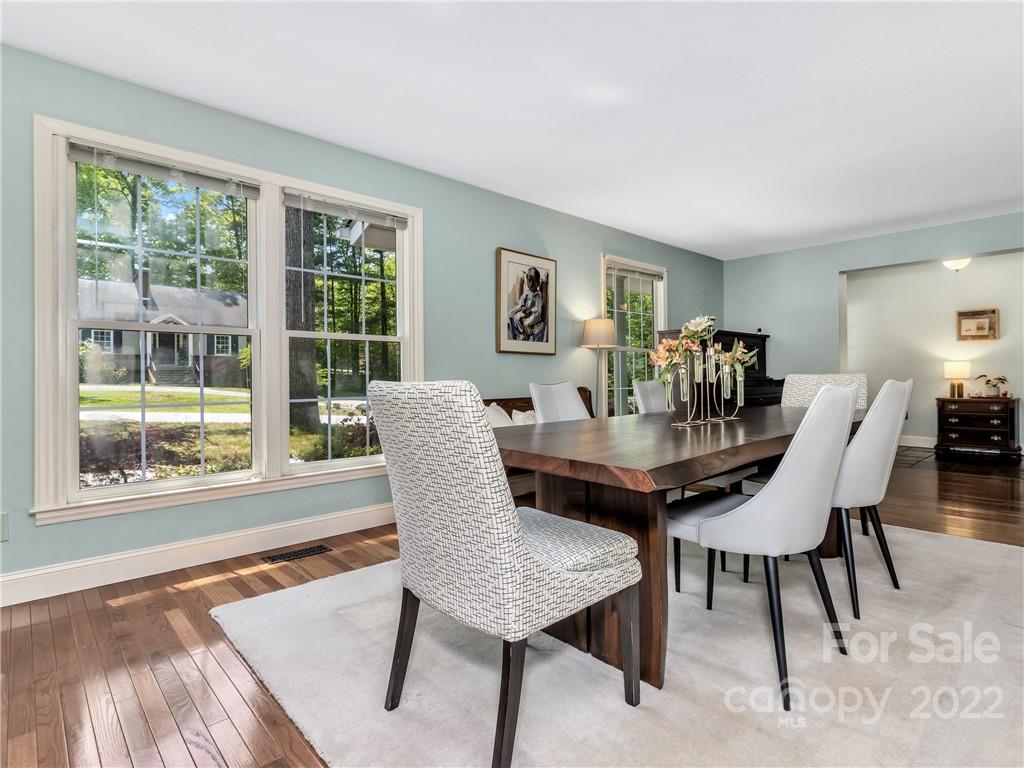 2 Amherst Road Asheville NC 28803