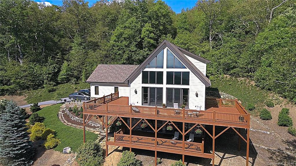 44 White Oak Forest Road Fairview NC 28730