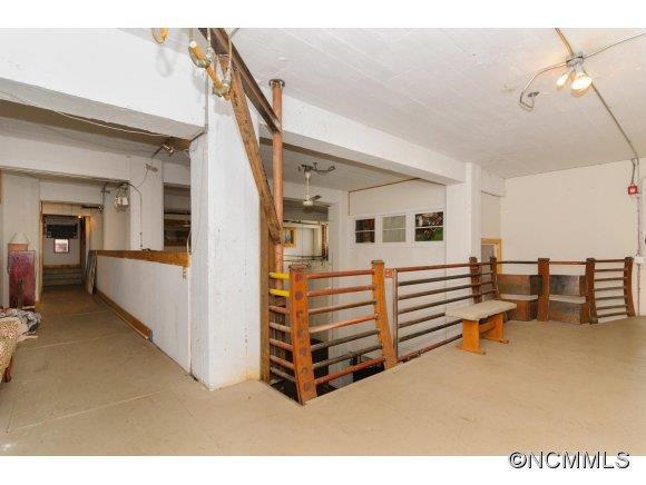 109 Roberts Asheville NC 28801