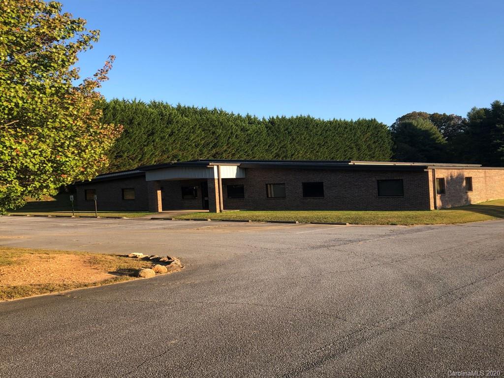 2133 Old Fanning Bridge Road Mills River NC 28759
