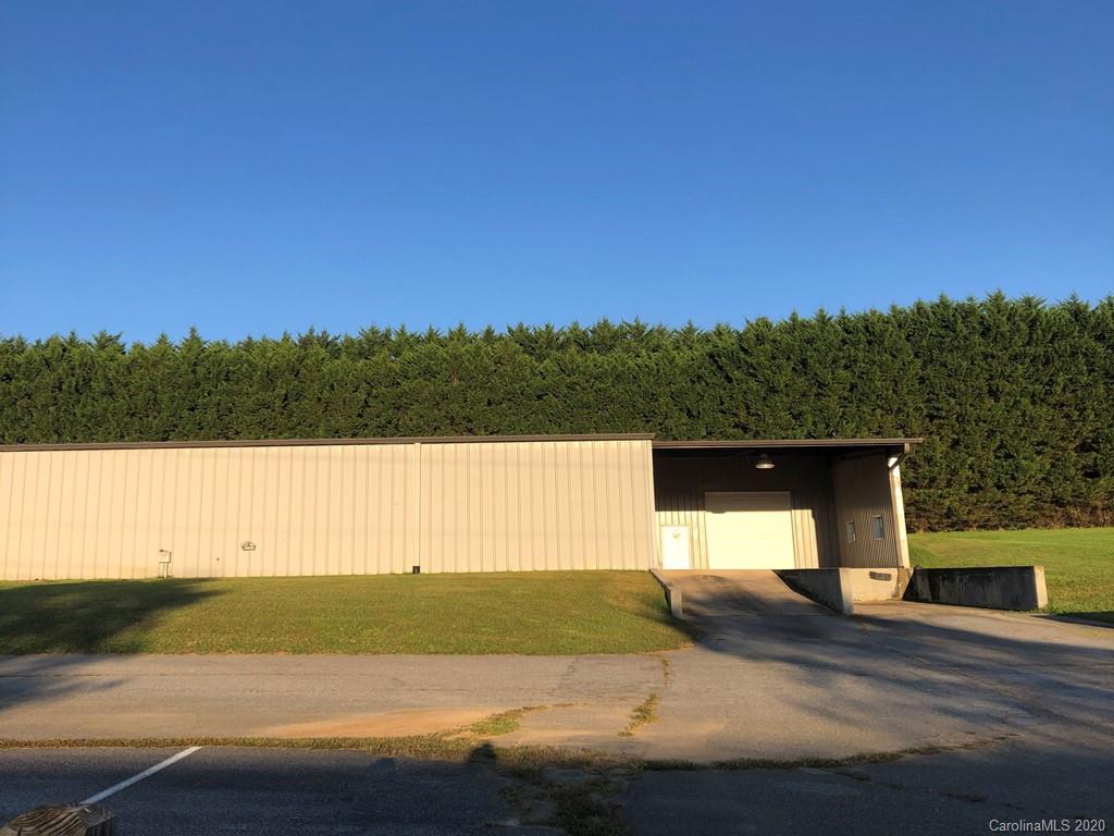 2133 Old Fanning Bridge Road Mills River NC 28759