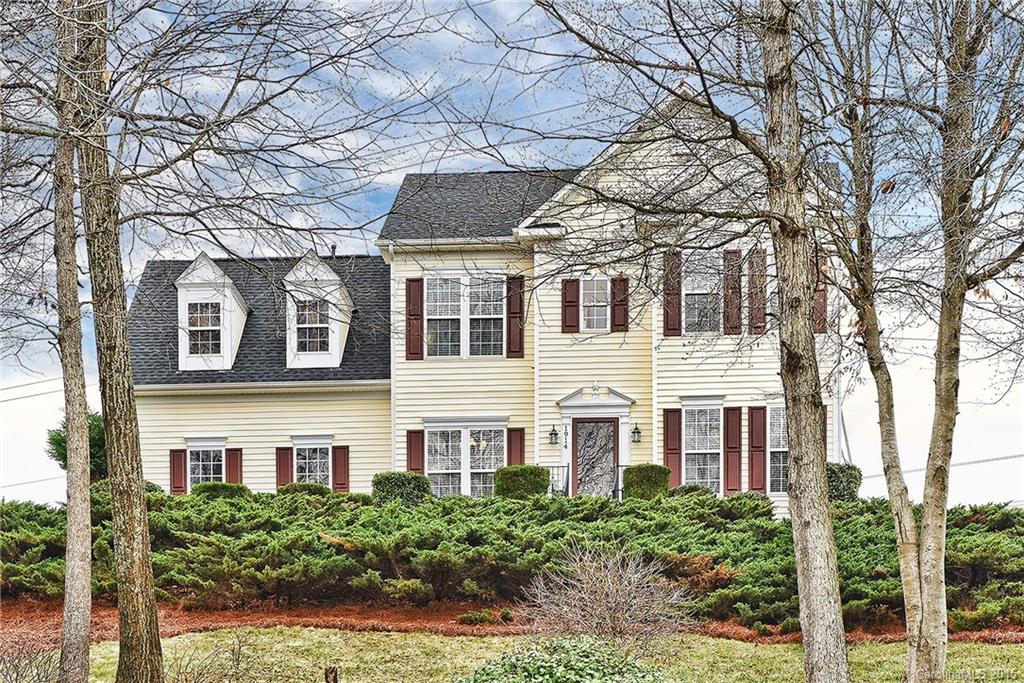 1914 Mount Isle Harbor Drive Charlotte NC 28214