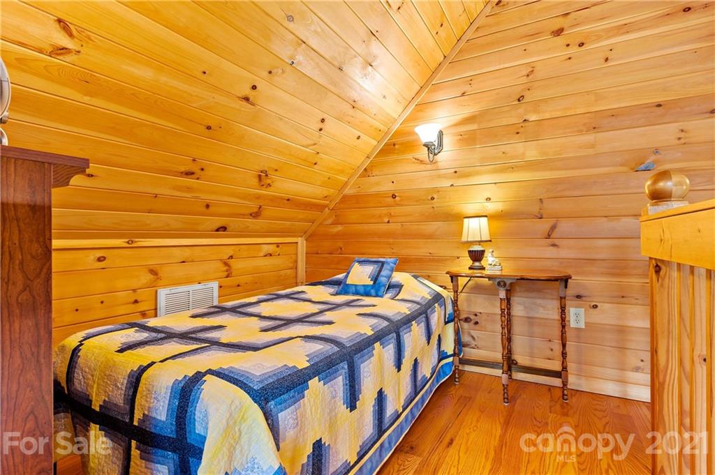 386 Wild Turkey Run Black Mountain NC 28711