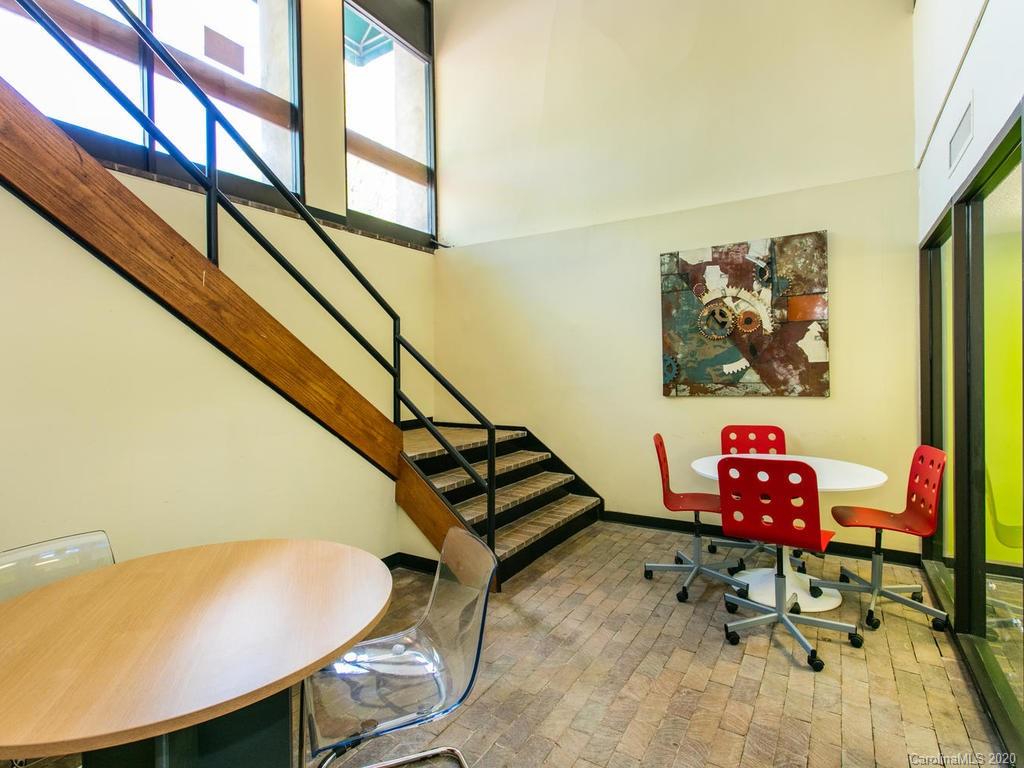 39 Patton Avenue Asheville NC 28801