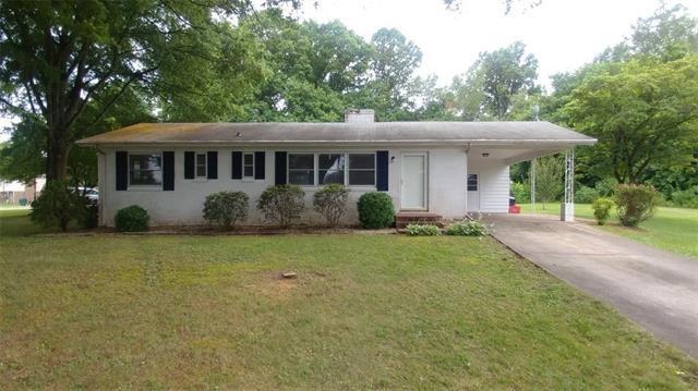 343 Clover Lane Newton NC 28658