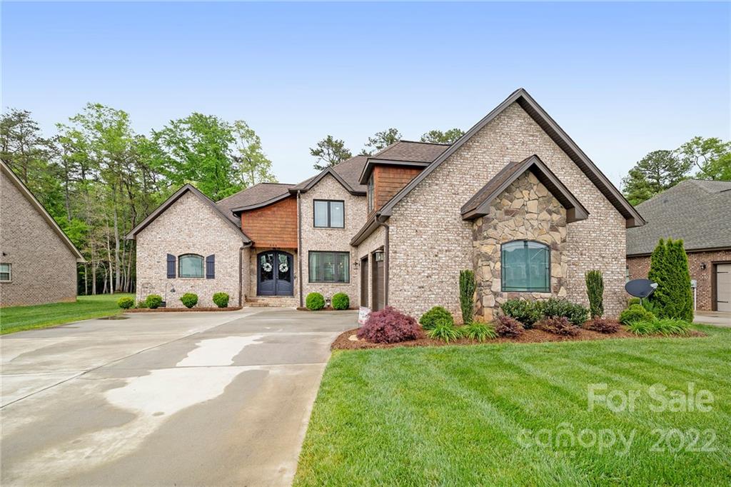 844 38th Avenue NE Hickory NC 28601