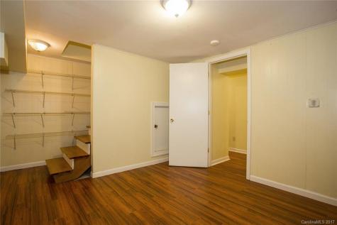 217 Cedar Hill Road Asheville NC 28806