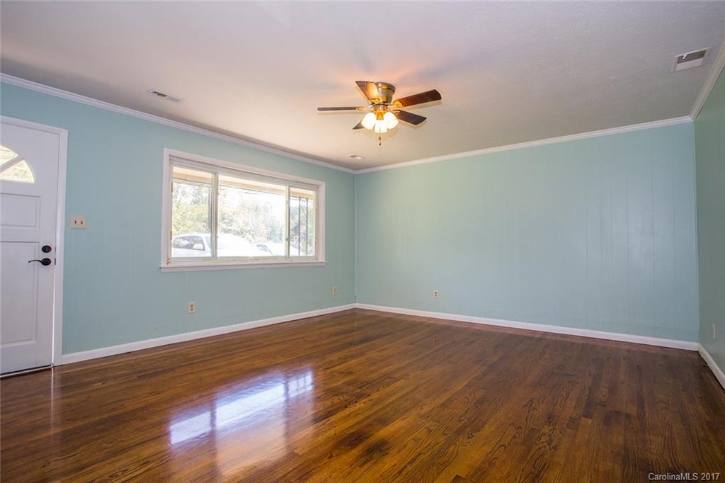 217 Cedar Hill Road Asheville NC 28806