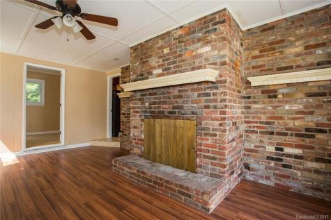 217 Cedar Hill Road Asheville NC 28806