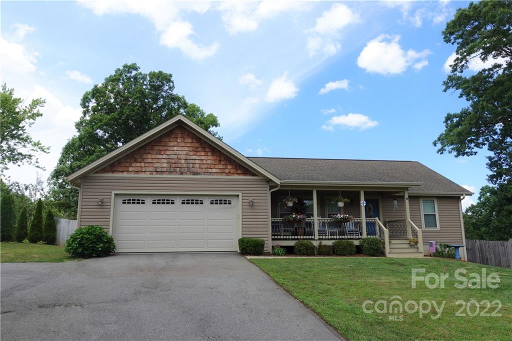 9 Indian Lane Weaverville NC 28787