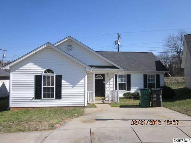 618 Hoskins Ridge Lane Charlotte NC 28216