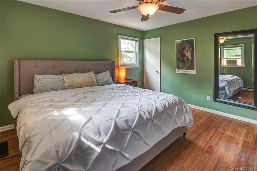 9 Oakland Street Weaverville NC 28787