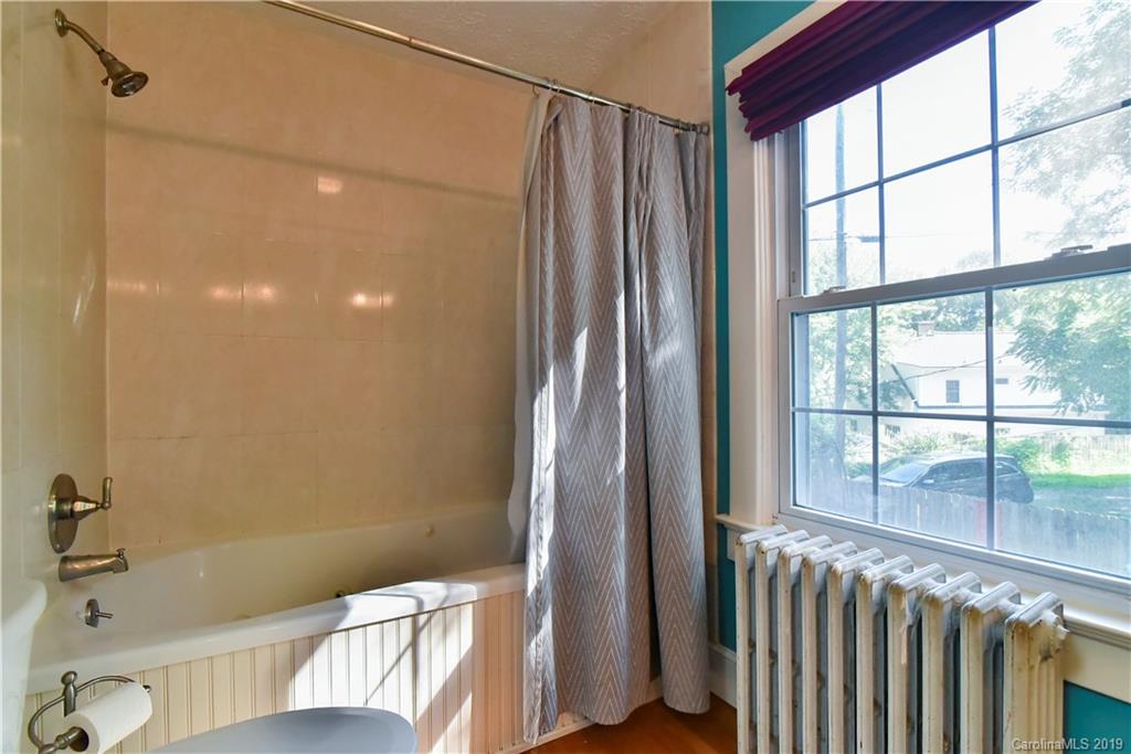 2 Enka Oak Street Candler NC 28715