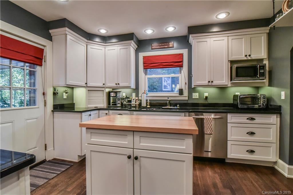 2 Enka Oak Street Candler NC 28715