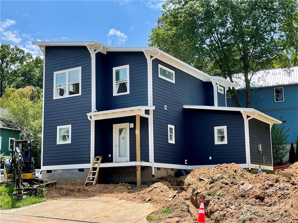 60 Linden Avenue Asheville NC 28801