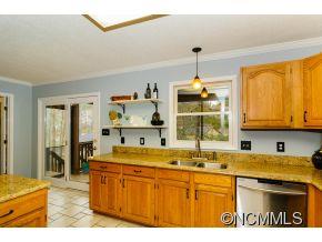 125 Forest Lake Drive Asheville NC 28803