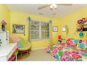 125 Forest Lake Drive Asheville NC 28803
