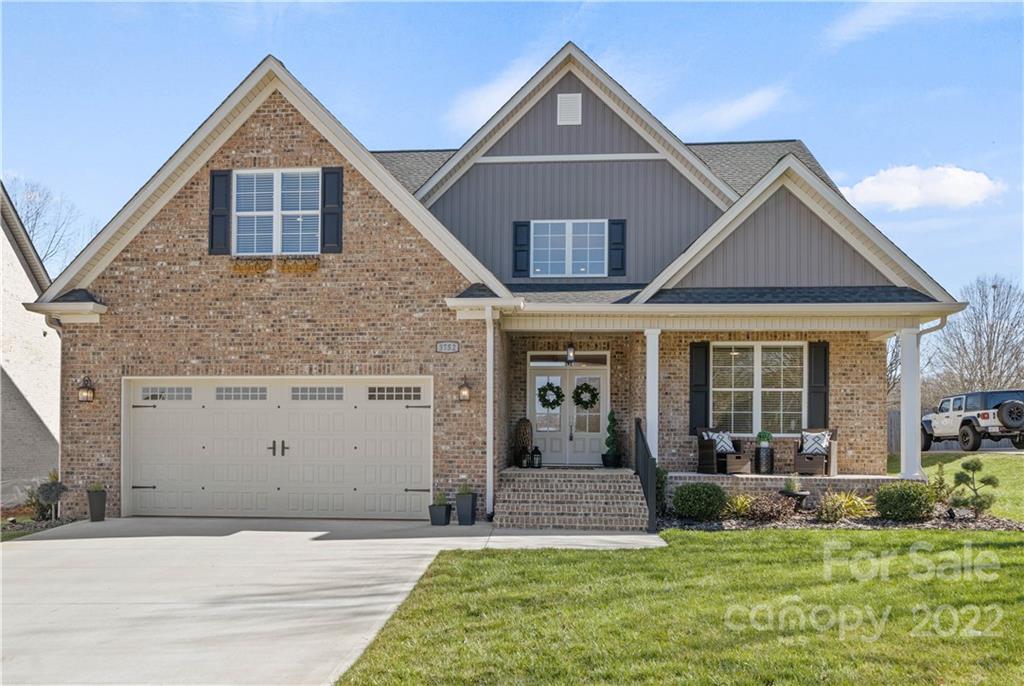 3752 10th Street NE Hickory NC 28601