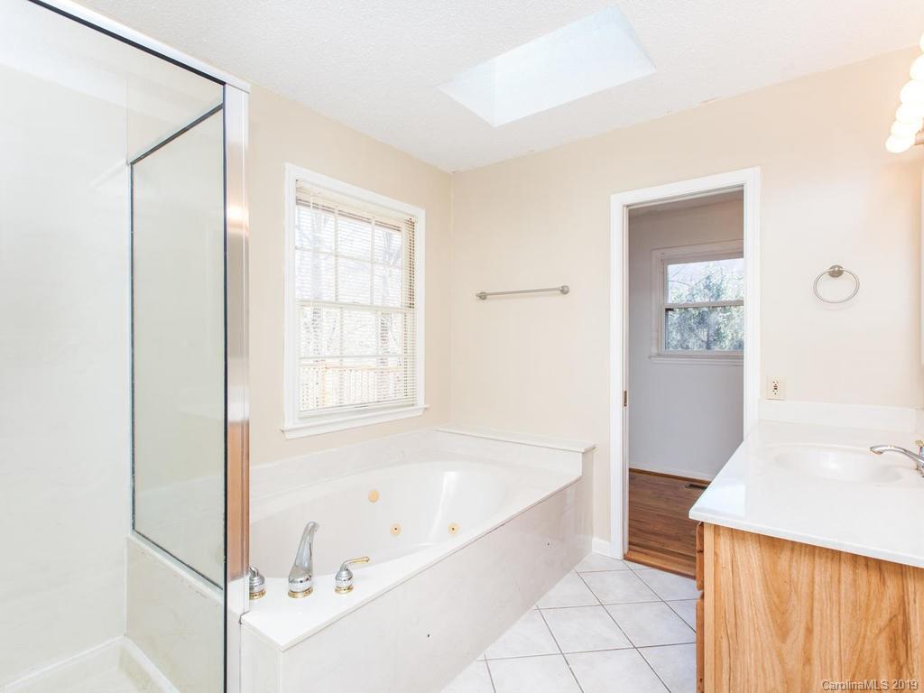 14 Shelby Drive Asheville NC 28803